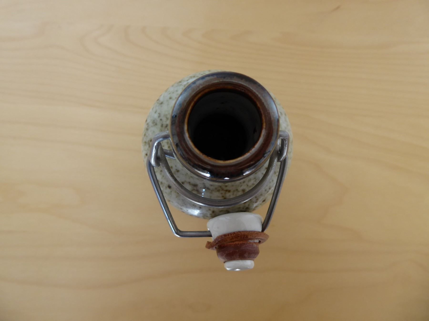 Ausrüstung & Ersatzteile: Wanderflasche mit Bügelverschluss, gebr. – Gebraucht aus Turbenthal von Nautop 3