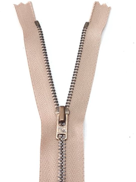 Tessuti: Reißverschluss 14 cm -  Fermeture éclair 14 cm – Nuovo (secondo la descrizione) da Savagnier venduto da Marderuth