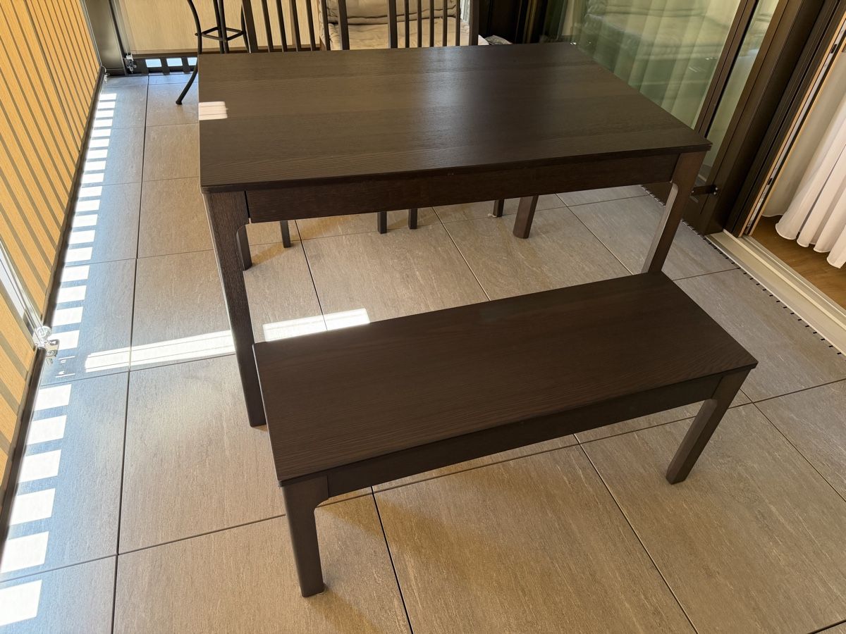 Ikea Set di tavolo e panche: Ausziehtisch mit 2 Stühlen und Sitzbank – Usato da Richterswil venduto da ale_ym9l 8