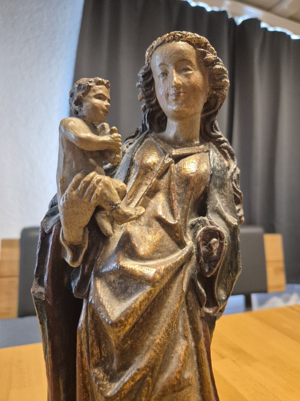 Statuette: antike Muttergottes Statue – Usato da Vilters venduto da Fleiflomi 1