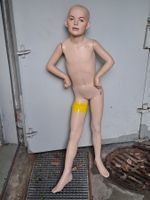 Schaufensterpuppe, 1,35 m , Repariert