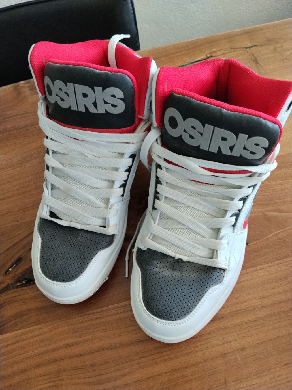 Scarpe da uomo: Osiris Sneaker, Grösse 42,5, ungetragen – Nuovo (secondo la descrizione) da Wiezikon b.Sirnach venduto da pal011