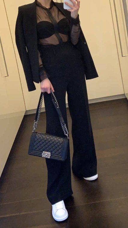 H&M Pantaloni: H&M Weite Hose mit Gurt Gr. XXS/32 – Usato da Tuggen venduto da vivira 2