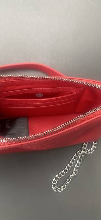 Borse da donna: Sac à main Lacoste – Nuovo e nell'imballaggio originale da Areuse venduto da Nic_wd9n 3