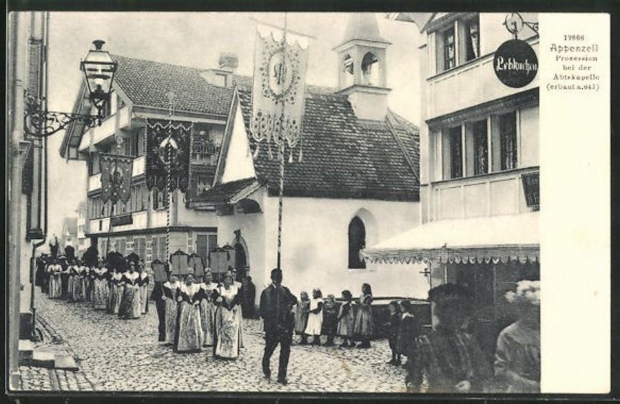 Cartoline postali: Appenzell, Prozession bei Abtskapelle um 1910 – Usato da Frauenfeld venduto da POML