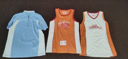 3 Damen T-Shirts Sport Tschibo Grösse S guter Zustand