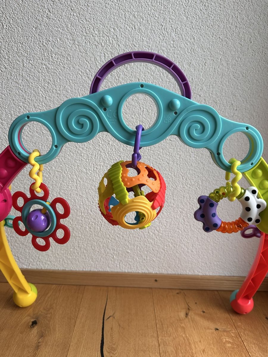 Bogenschiessen: Babyspielbogen mit Spielzeug – Gebraucht aus Heiligkreuz (Mels) von Luova 2