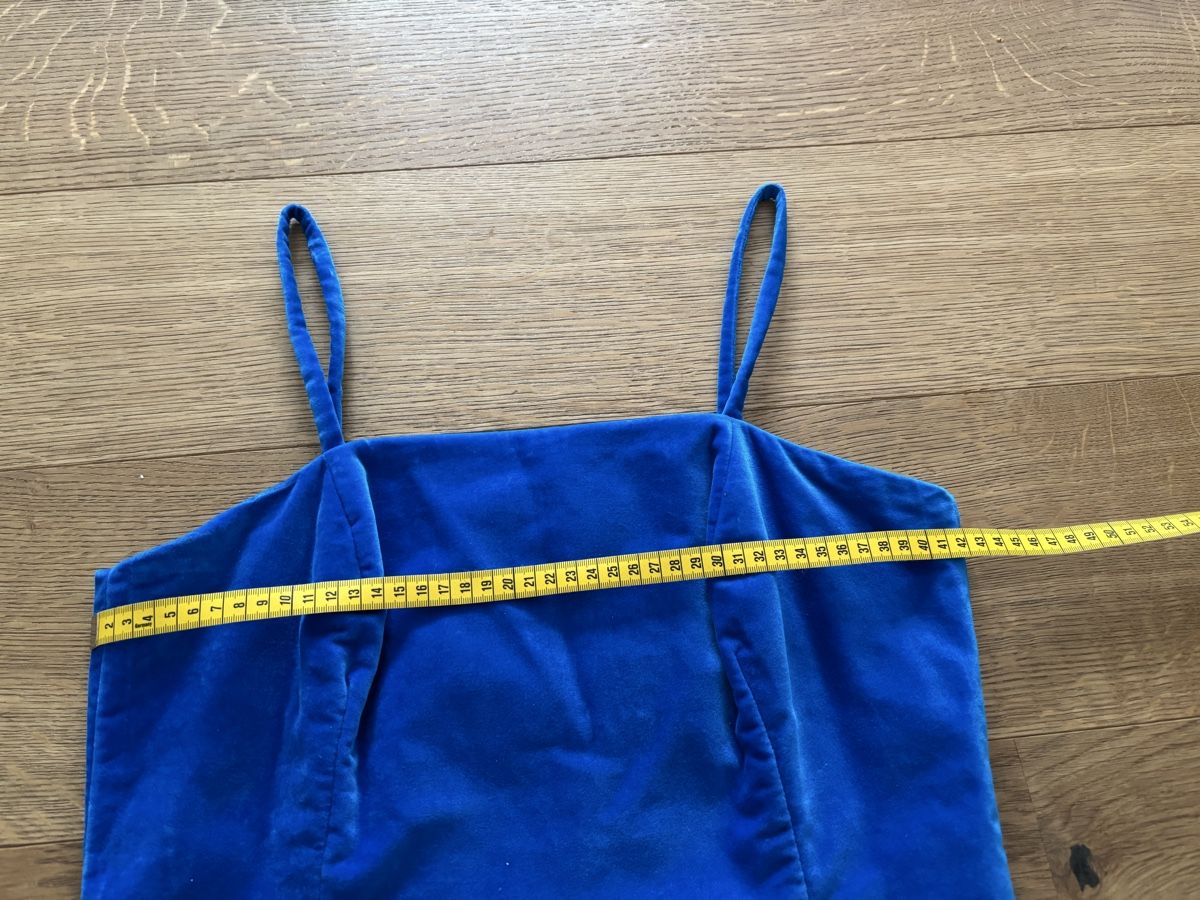 Top: Samt Top in Royal Blau – Usato da Würenlos venduto da Ashley24 2