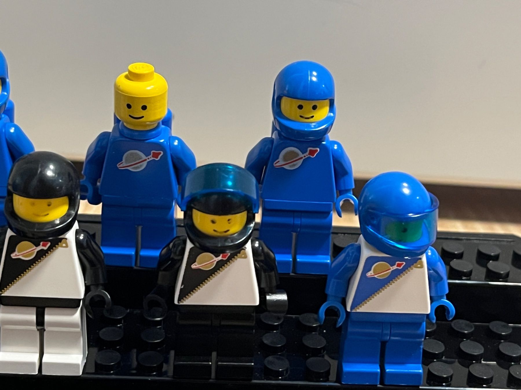 Lego Giocattoli: Lego Space Minifiguren Konvolut – Usato da Winterthur venduto da Wusa01 2