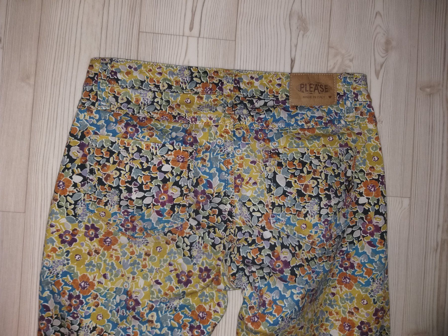 Please Jeans Jeans: PLEASE 90  Jeans  Taille / Grosse S  Comme neuf / Wie neu – Gebraucht aus Cossonay-ville von Super-Price-Quality 4