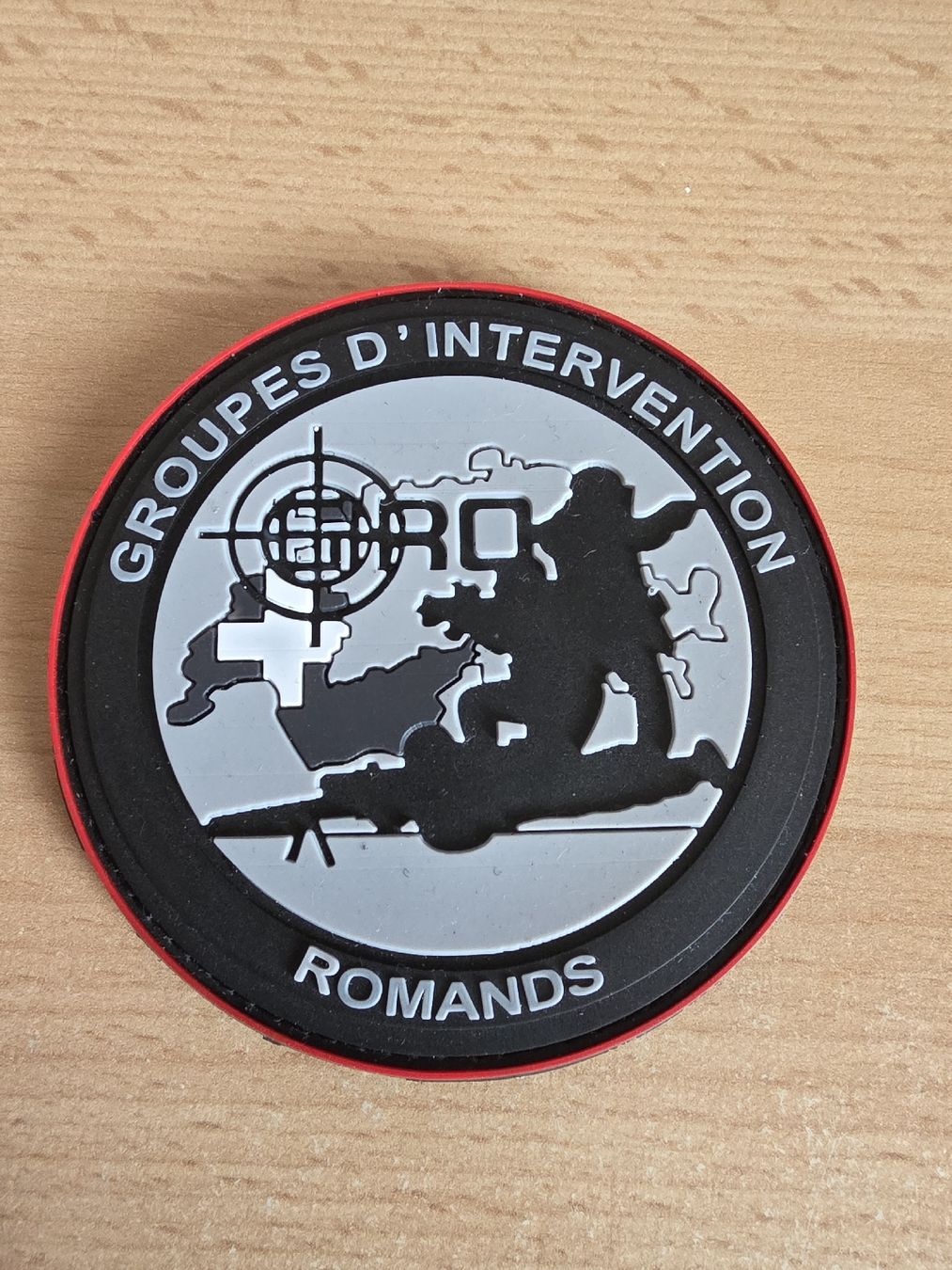 Toppe: Patch Groupes d'Intervention Romands - Collection! – Nuovo (secondo la descrizione) da Grangettes-Romont venduto da fhrogivue