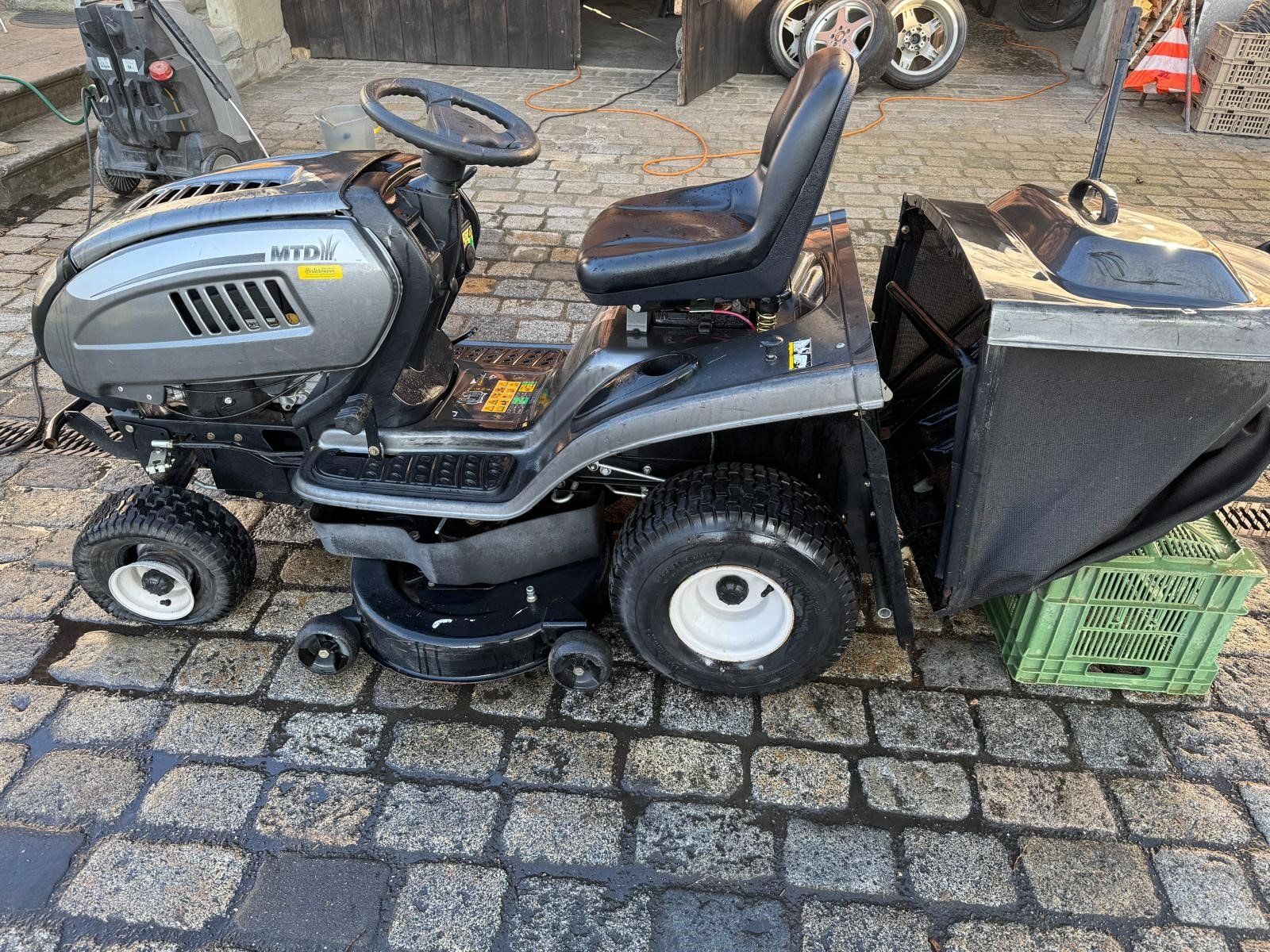Mtd Tracteurs: MTD – Défectueux à Schleinikon par Laegern99