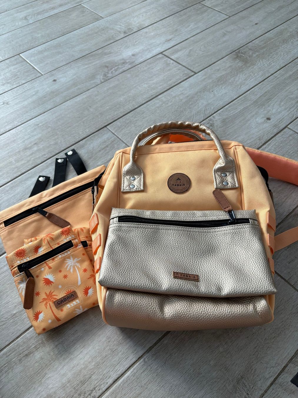 Cabaïa Zaini: sac à dos Cabaia – Nuovo (secondo la descrizione) da Cheseaux-Lausanne venduto da marianne2908