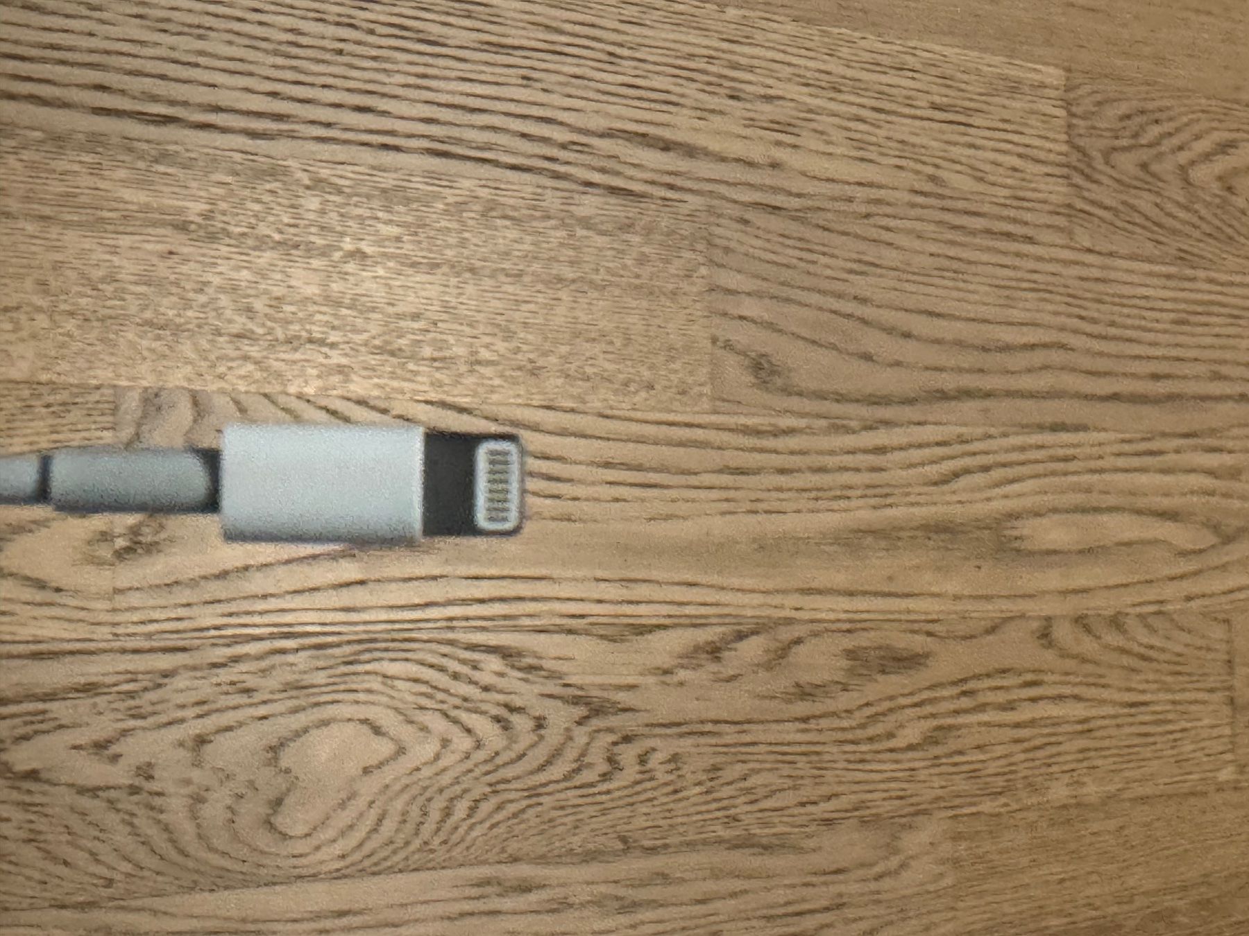 Apple Câbles: Original Apple USB-C to Lightning Cable – D'occasion à Zürich par van_k8pp 2