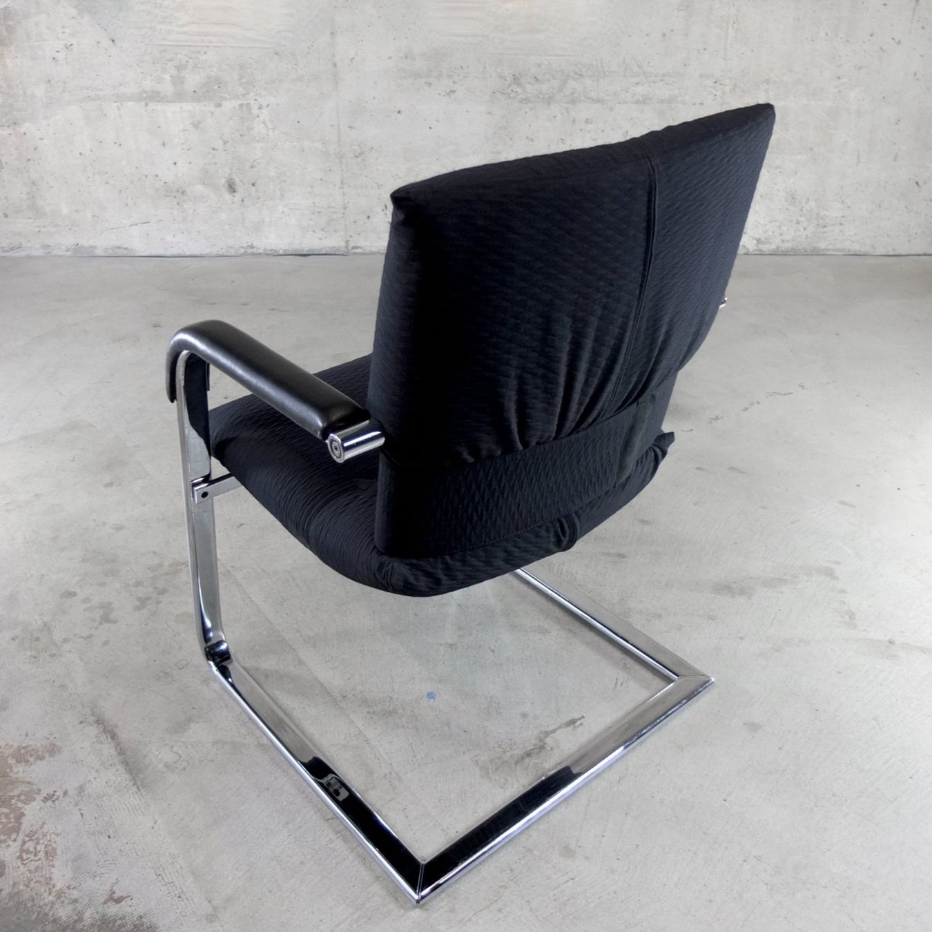 Vitra Poltrone: Vitra Mario Bellini Freischwinger Sessel – Usato da Basel venduto da Brocki-auf-dem-Wolf 5