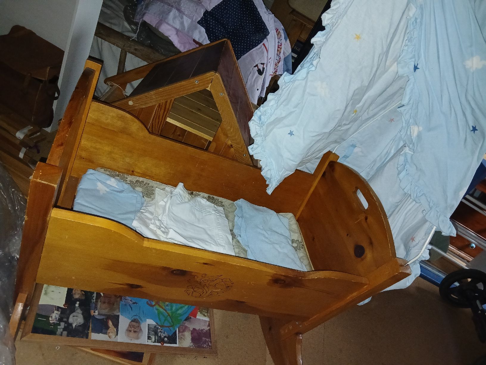 Articoli in legno: Wiege/ Holz/ Kinderbett – Usato da Umiken venduto da scherena 1