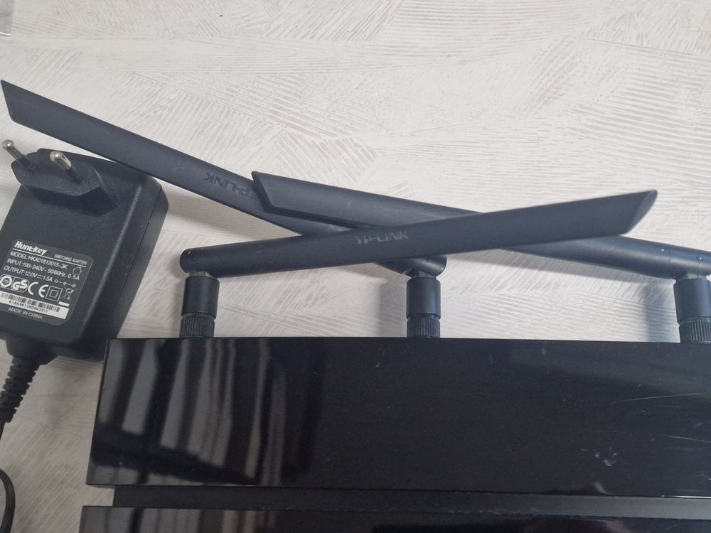 TP-Link WLAN Router N750 (Gebraucht) in Uerkheim für CHF 5.9 – mit ...