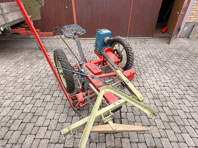 Alle Maschinen: Motorisierte Balkenmäher – Gebraucht aus Hinwil von boesch04 1