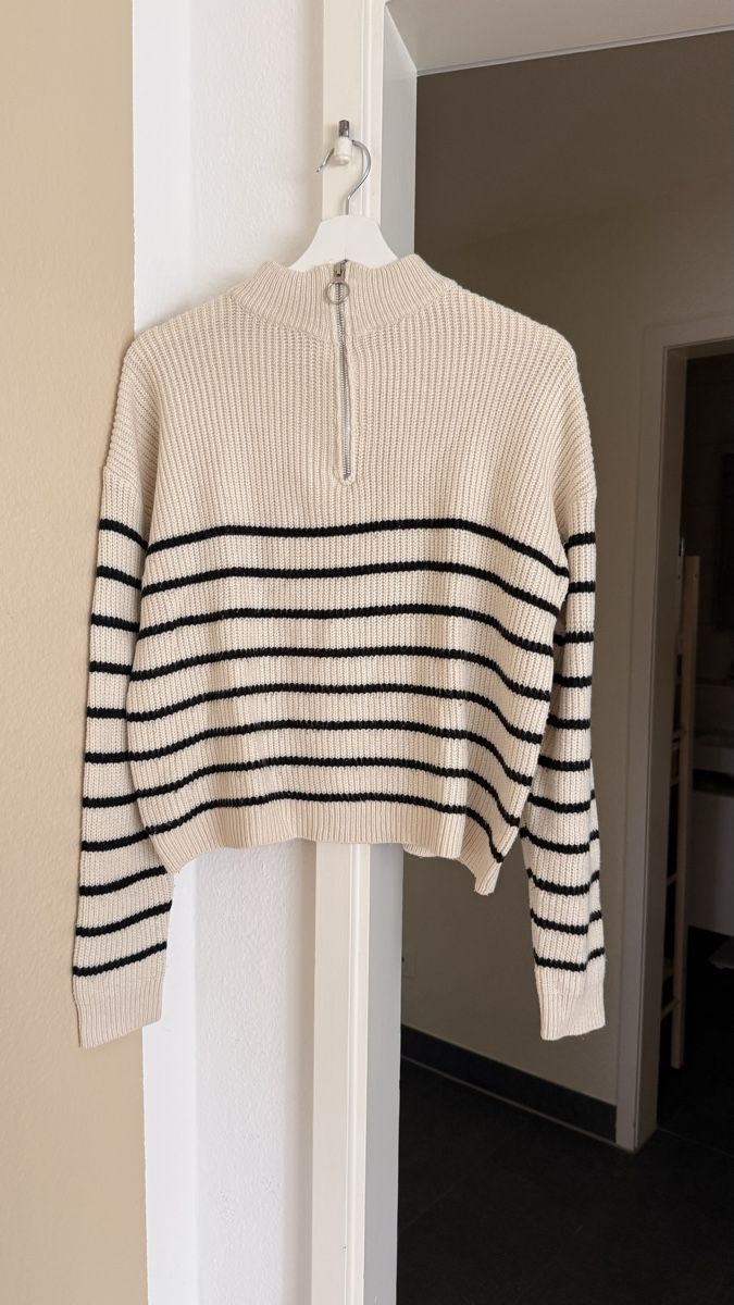 Pullover & Sweatshirts: Pullover, Grösse M – Gebraucht aus Thun von tat_zb9b