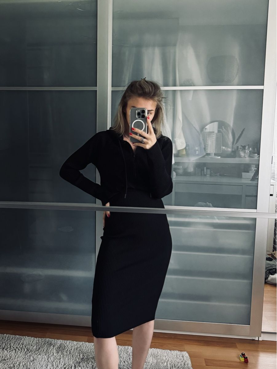 Kleiderpakete: Black Blouse + Skirt – Neu (gemäss Beschreibung) aus Sattel von Zlata1 1