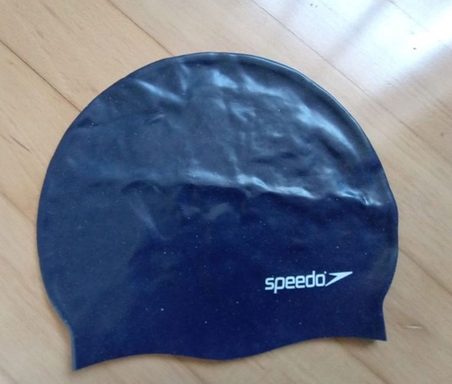 Speedo Hüte, Mützen & Caps: Badekappe Speedo dunkelblau – Gebraucht aus Wädenswil von Mirm1.0