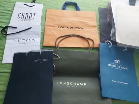 70 sac en papier et tissu de marque LV Prada Dior different