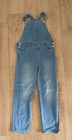 Latzhose von Vertbaudet Gr. 158 neuwertig