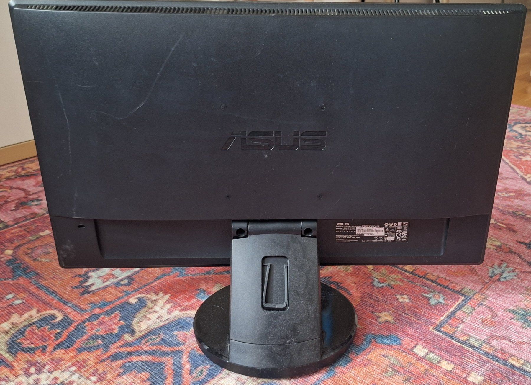Asus Monitor: Ecran d'ordinateur Asus – Usato da Neuchâtel venduto da Giannis_23 2