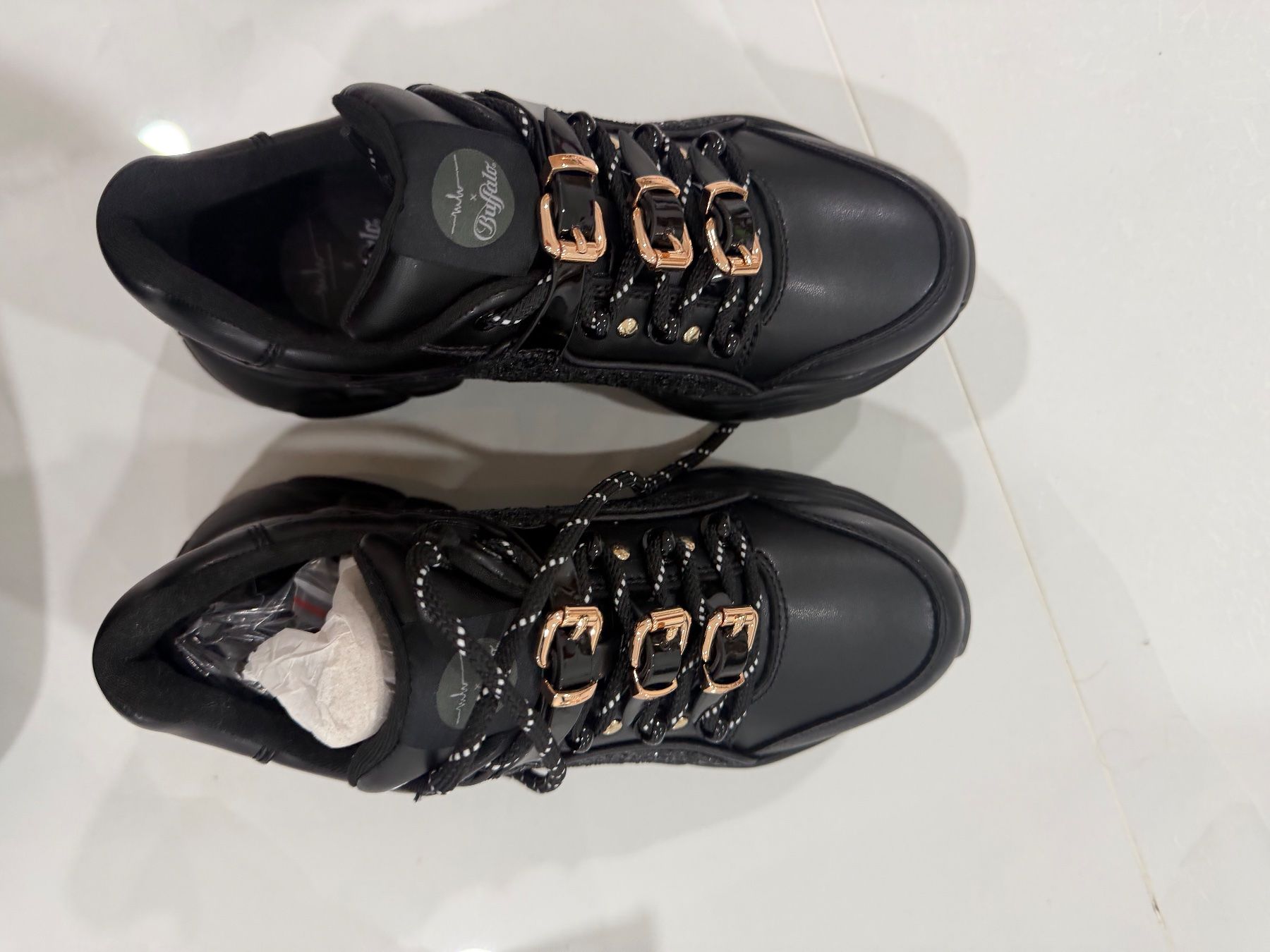 Scarpe da donna: Buffalo x Hoermasender NEU – Usato da Buchs AG venduto da Maison_Djana_ 1