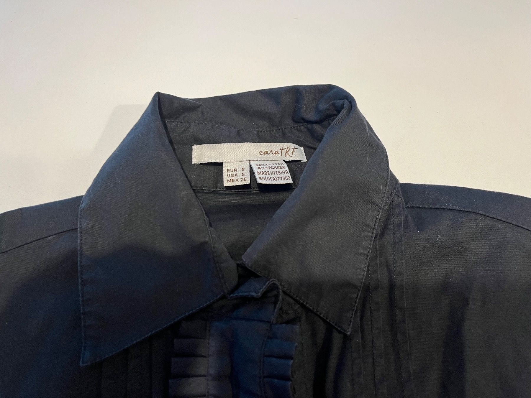 Camicette: Bluse festlich – Usato da Adetswil venduto da dp9 2