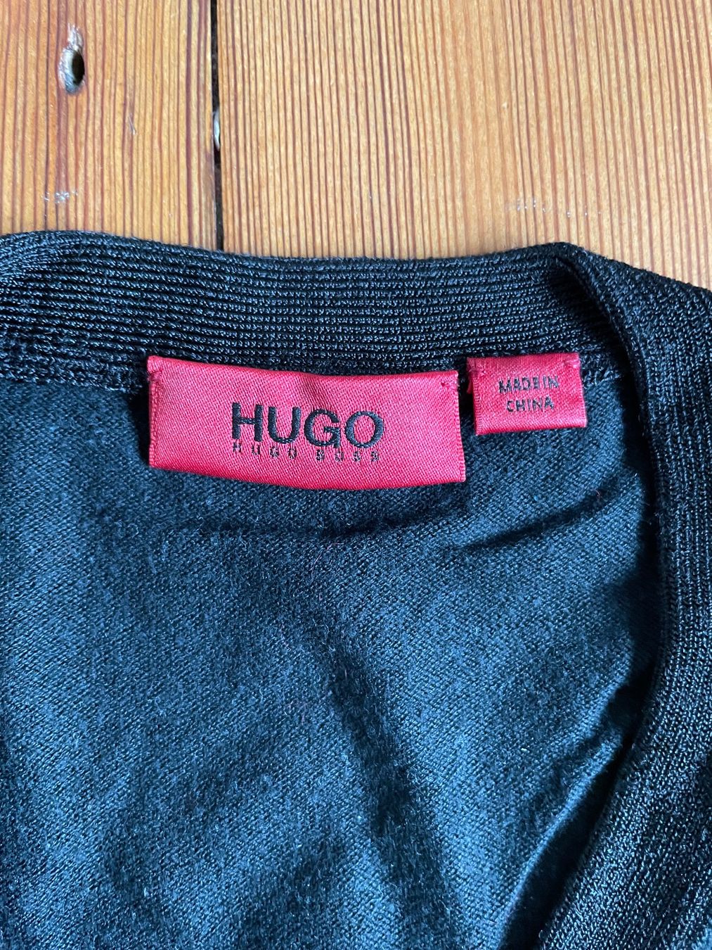 Hugo Boss Giacche: Hugo Boss cardigan – Usato da Zürich venduto da lulu_c
