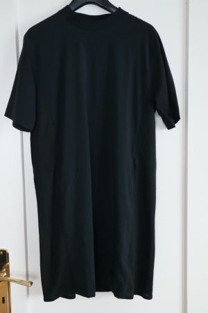 Kleid, Nike, M, schwarz, super bequem & elastisch