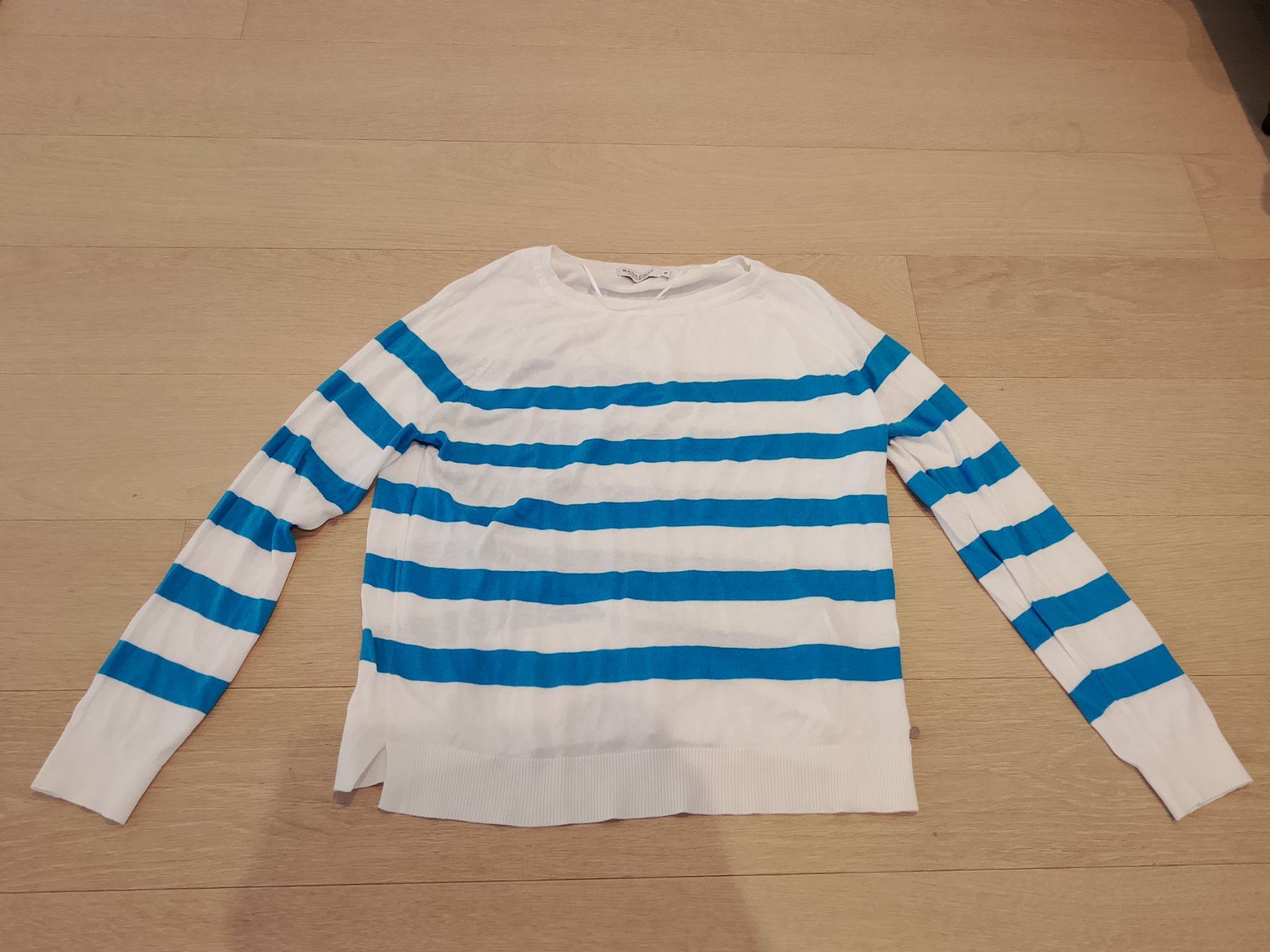 Maglioni & Felpe: Broadway Strickpullover in Weiss-Blau, Grösse S, Sommerli... – Nuovo (secondo la descrizione) da Bellikon venduto da MellonCollieMitTwint