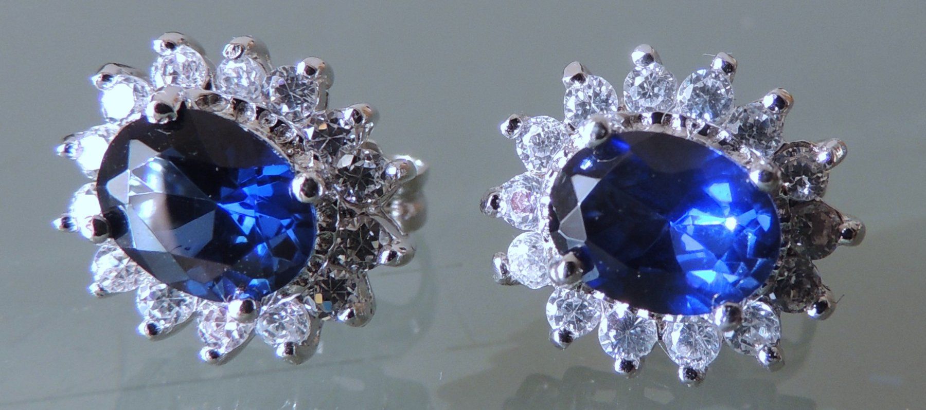 Boucles d'oreille: Goha Silber 925 Ohrstecker synthetischer Saphir – D'occasion à Waldenburg par schaller707 3