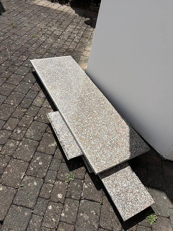Servierplatten: Rosagraue Granit Küchenarbeitsplatte – Gebraucht aus Schaffhausen von dav_5vx8 2