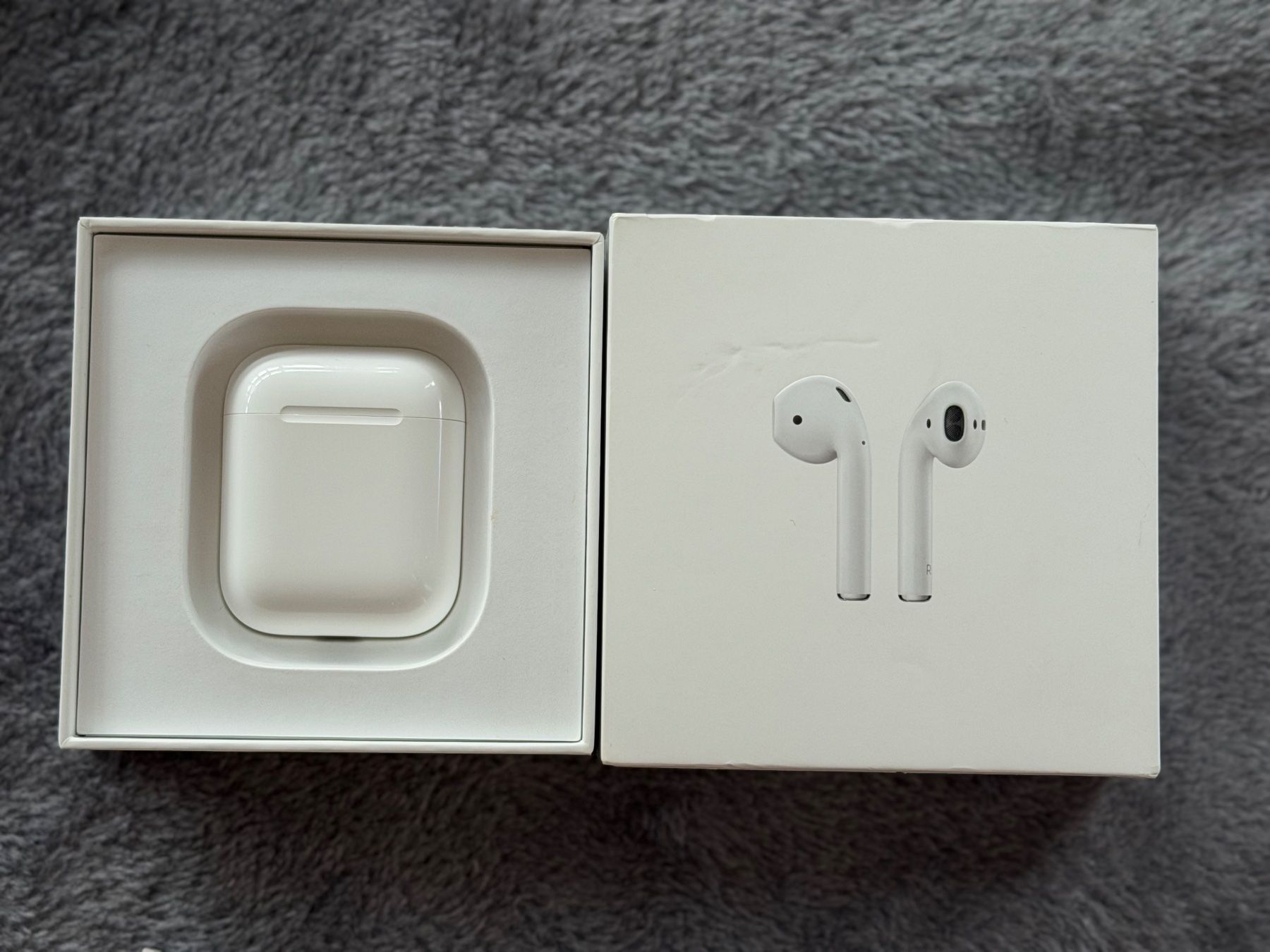 Apple Cuffie: Apple Airpods 2 – Usato da Zürich venduto da ksbuys 1