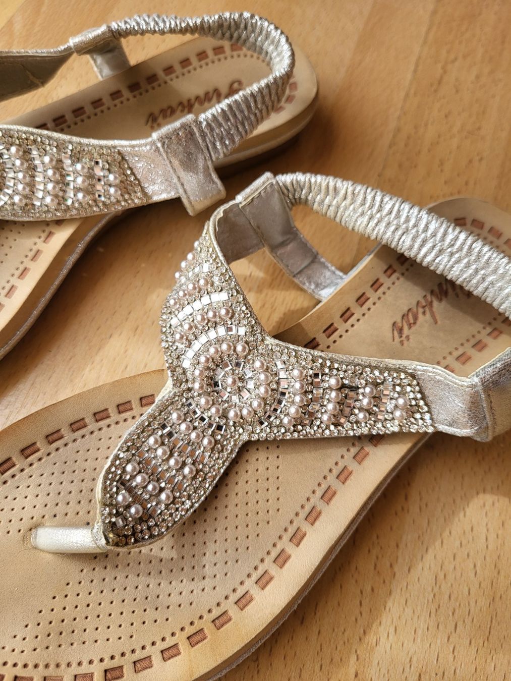 Scarpe da donna: Sommer Sandalen, Grösse 39 – Usato da Eggiwil venduto da kariiina 1