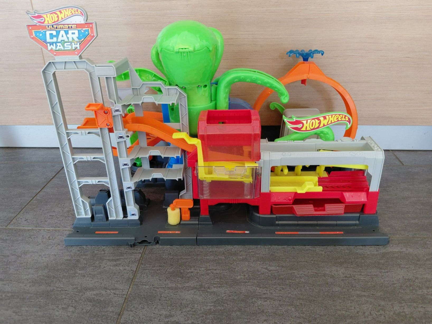 Hot Wheels Giocattoli: Hotwheels Car Wash – Usato da Renan BE venduto da Epicurien0017 2