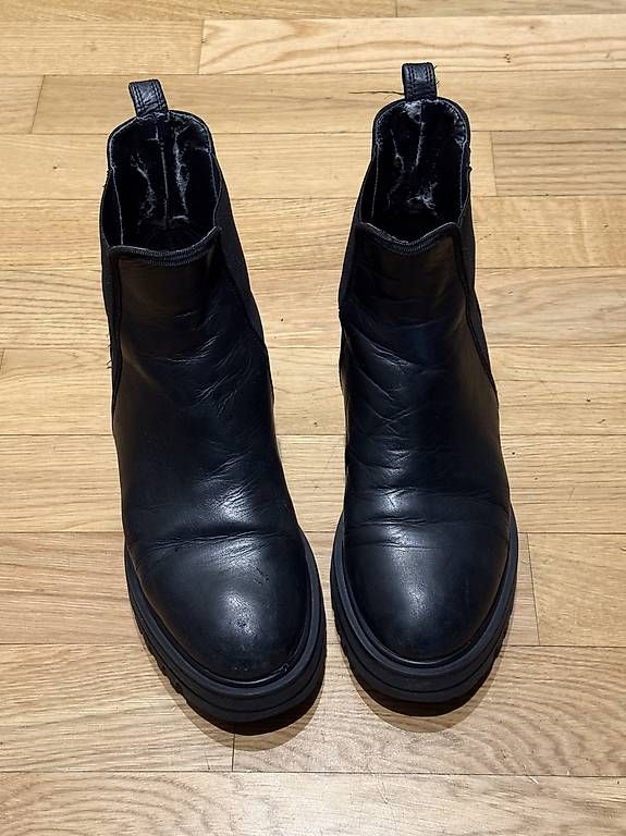 Esprit Damenschuhe: Boots Gr 38 Leder – Gebraucht aus Zürich von sunsilvana