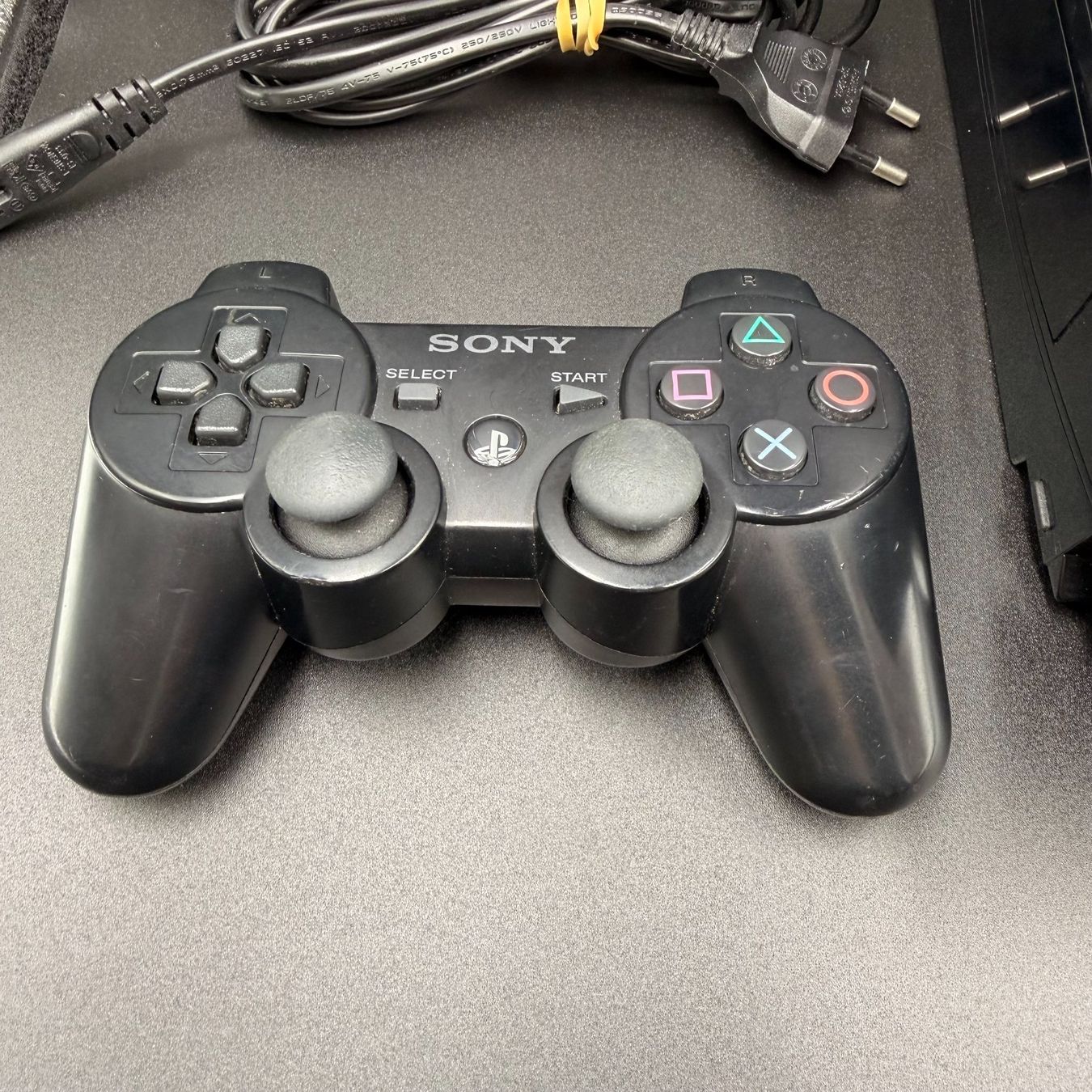Sony Console: Sony PlayStation 3 Fat 80GB – Usato da Düdingen venduto da Nerdworld 6