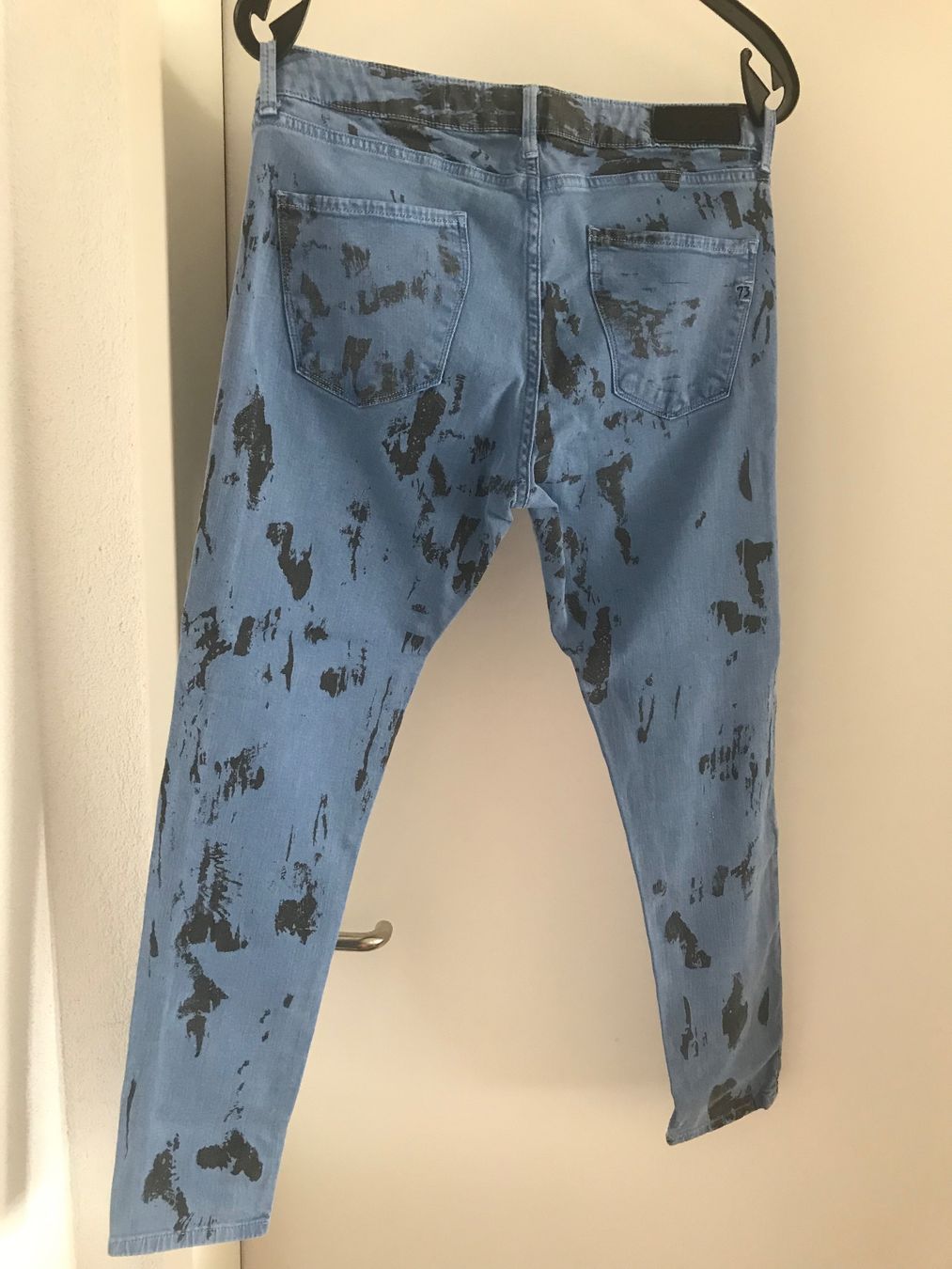 Pepe Jeans Jeans: Pepe Jeans, Grösse 31, hellblau mit Print – Usato da Niederteufen venduto da mix18 2