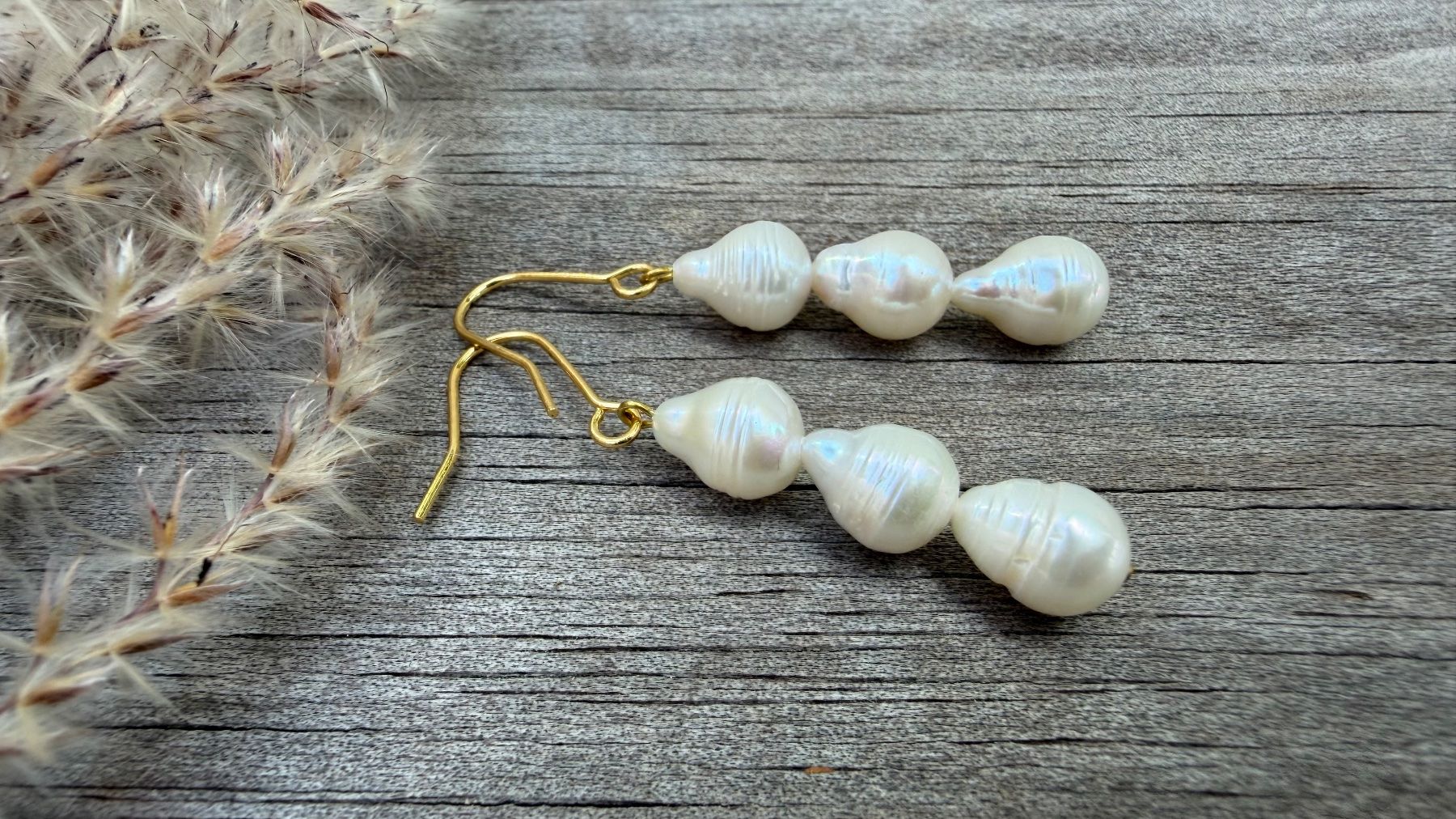 Ohrringe & -stecker: Luxuslook: Ohrhänger vergoldet echte Perlen – Neu und originalverpackt aus Rombach von Ivreajewels 1