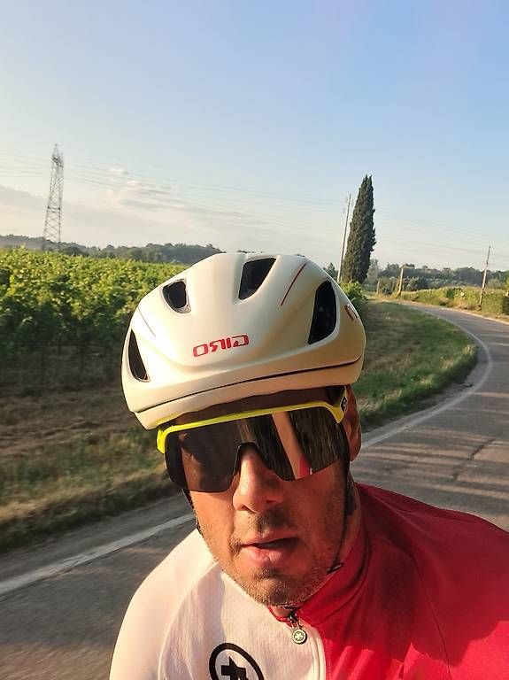 Caschi: Giro Vanquish weiss rot grau Gr.M – Usato da Brunnen venduto da Rodge 4