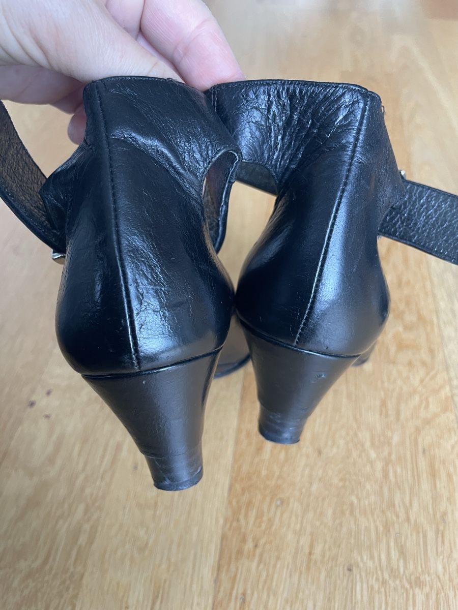 Scarpe da donna: Handgefertigte Schuhe (Spanien) 37 – Usato da Murten venduto da bobby99777744 3