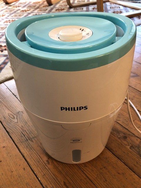 Philips Humidificateurs: Wenig gebrauchter Luftbefeuchter Philips Nano Cloud hellblau – D'occasion à Gossau SG par Yoto