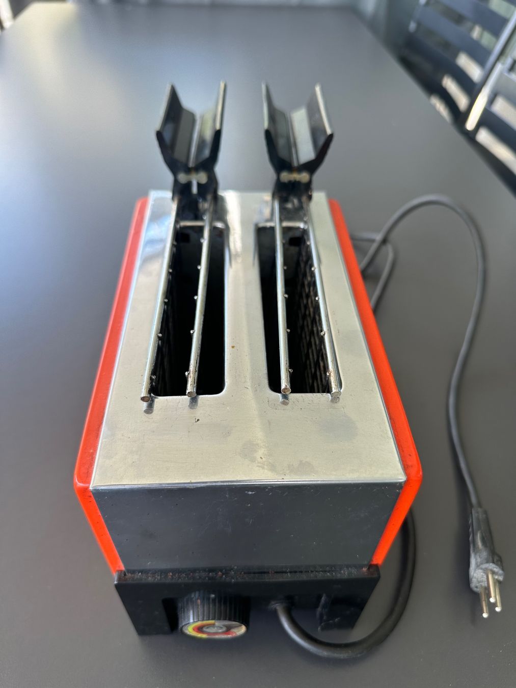 Jura Elettrodomestici da cucina: JURA Toaster Vintage, rot – Usato da Gwatt (Thun) venduto da cumbia 1