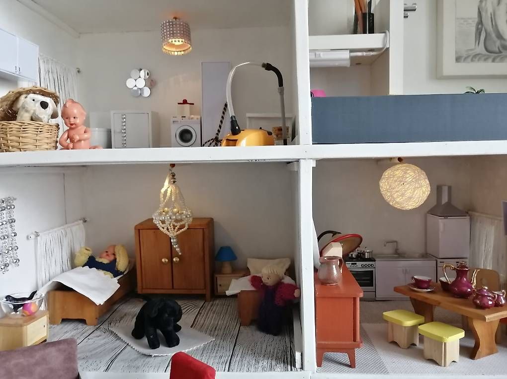 Case e mobili per bambole: Puppenhaus Holz – Nuovo e nell'imballaggio originale da Schaffhausen venduto da Sommerwind67 4