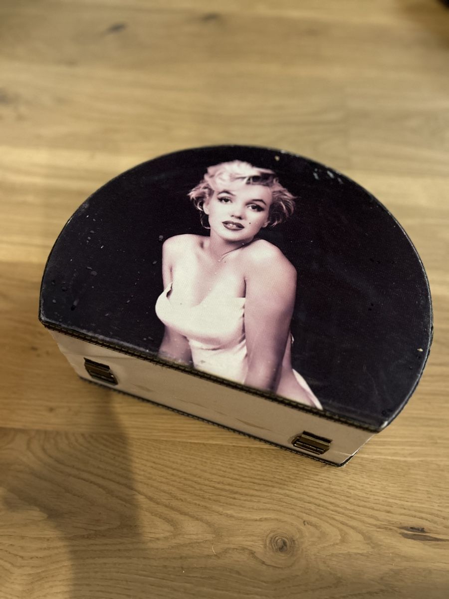 Barattoli: Rare vintage boîte Marilyn Monroe – Usato da St-Cergue venduto da pinkgreen 4