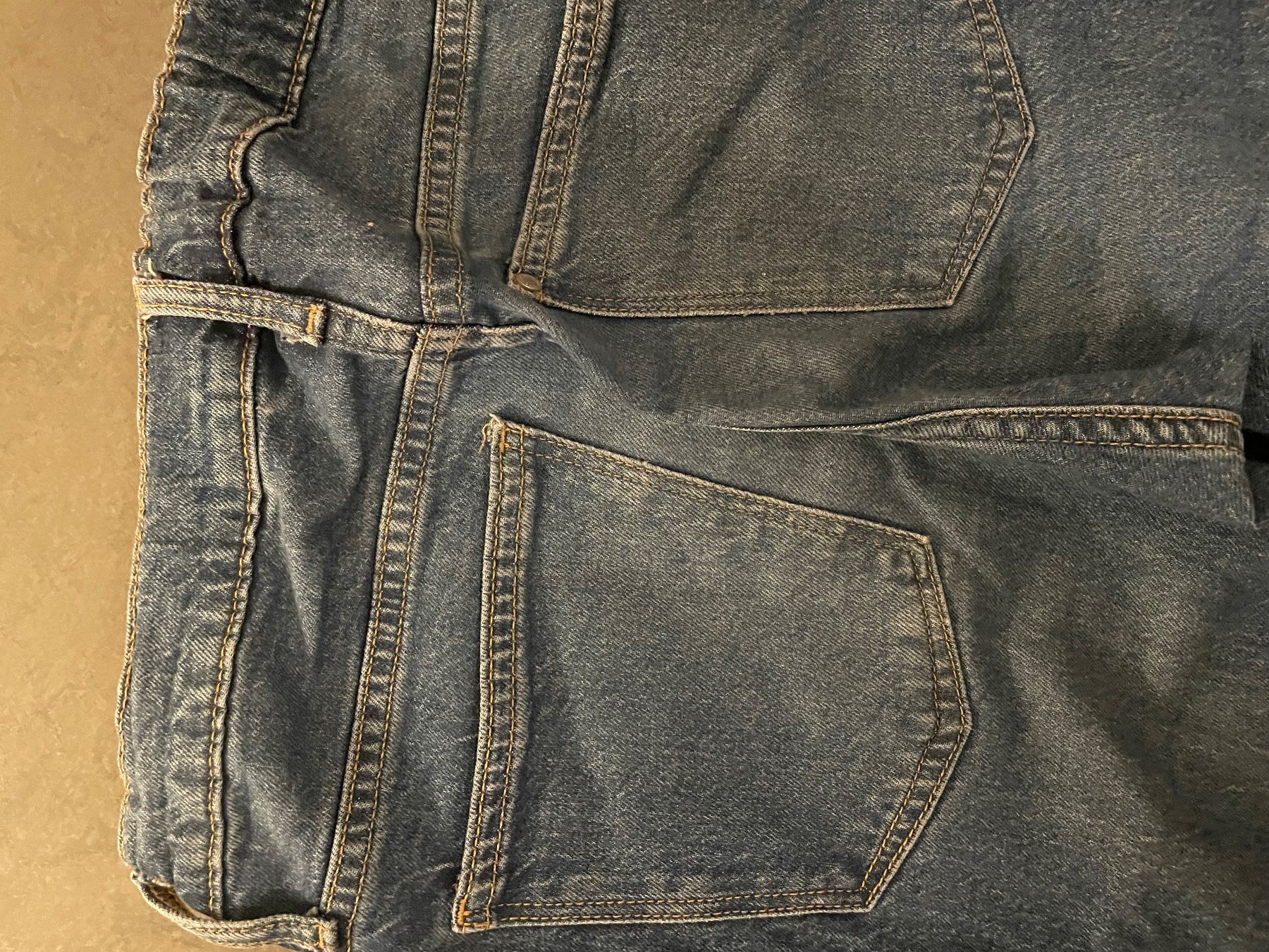 Pantaloni: Jungen H&M Jeans – Usato da Zürich venduto da Ivona3 5