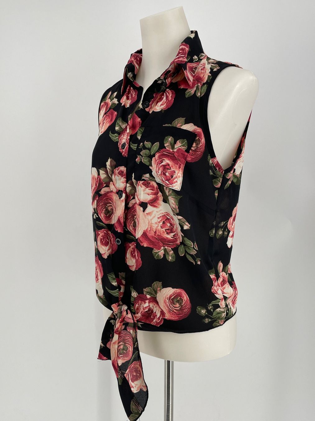 Camicette: Bluse mit Rosenmuster - Gr.XS/S – Usato da Auenstein venduto da moin. 1